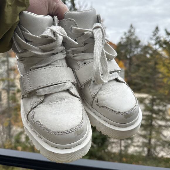 Dr. Martens Zuma II Women's 6 Ankle Lace-Up Strap White Zuma II UK 4 EU 37 - Picture 16 of 16